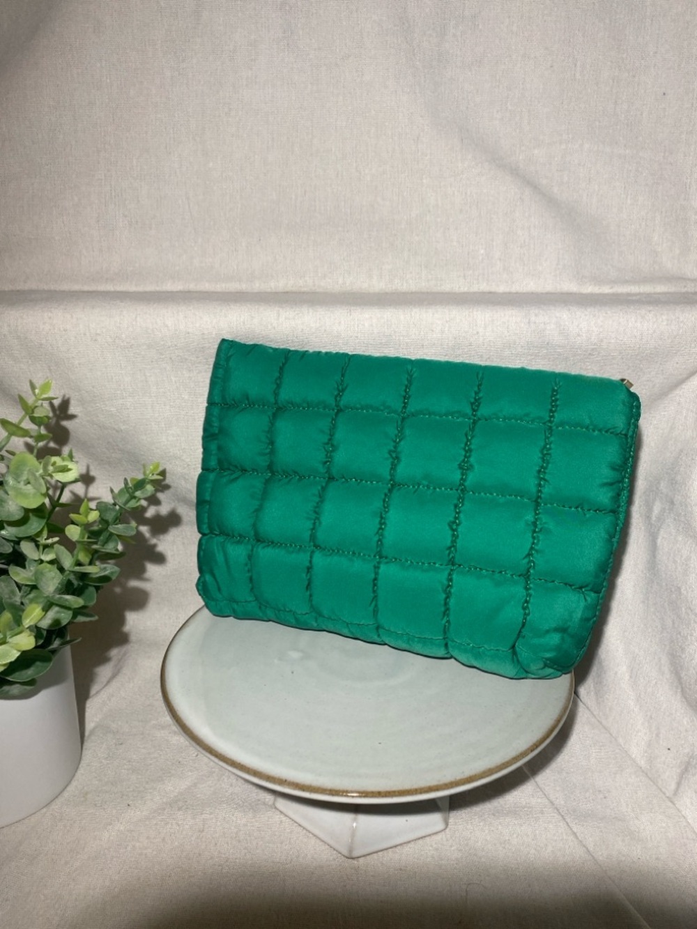 NEW Quilted Green Puffer Clutch Bag,